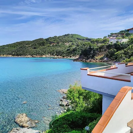 Scoglio Bianco فندق