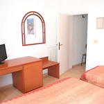 Hotel Scoglio Bianco 3*