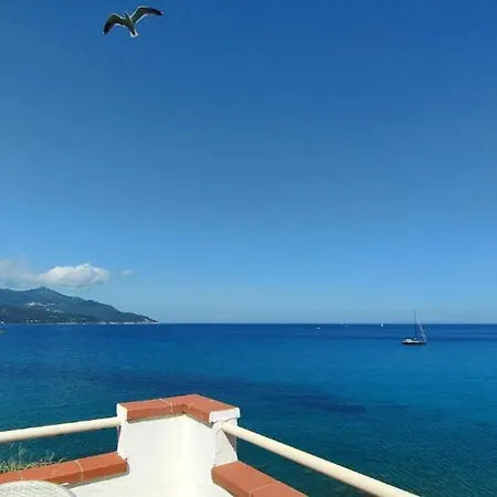 Hotel Scoglio Bianco 3*