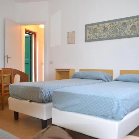 Scoglio Bianco Hotell 3*